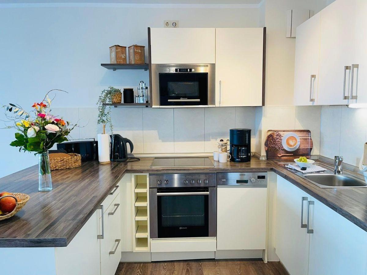 Haus-Ostseeapartments-Am-Fehmarnsund-Wohnung-24-Suedstrandblick Großenbrode Eksteriør billede